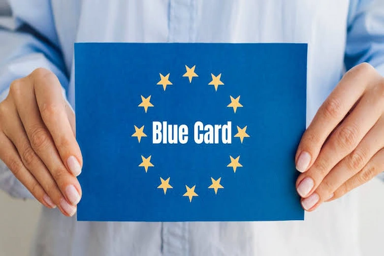 a picture of blue card